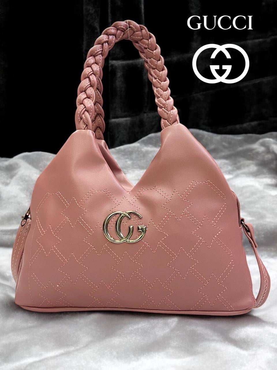 GUCCI SLING BAG