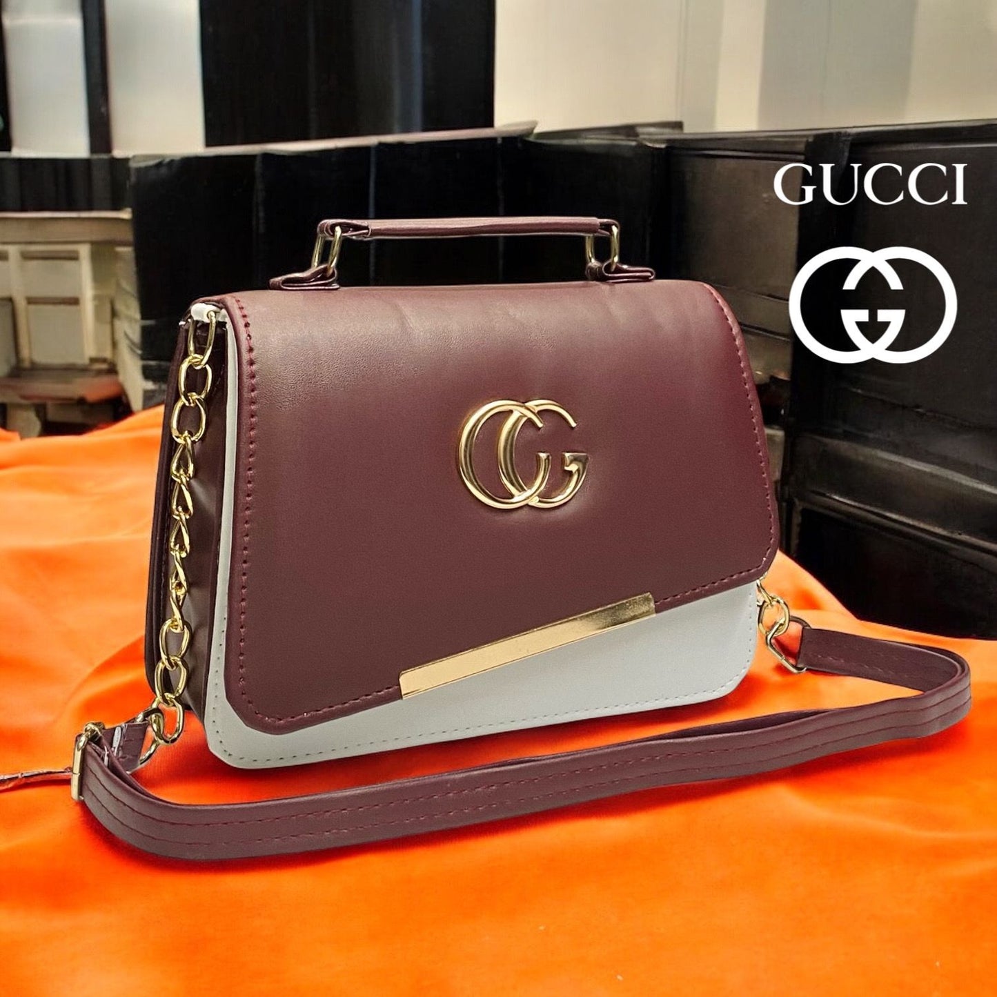 Gucci sling bag