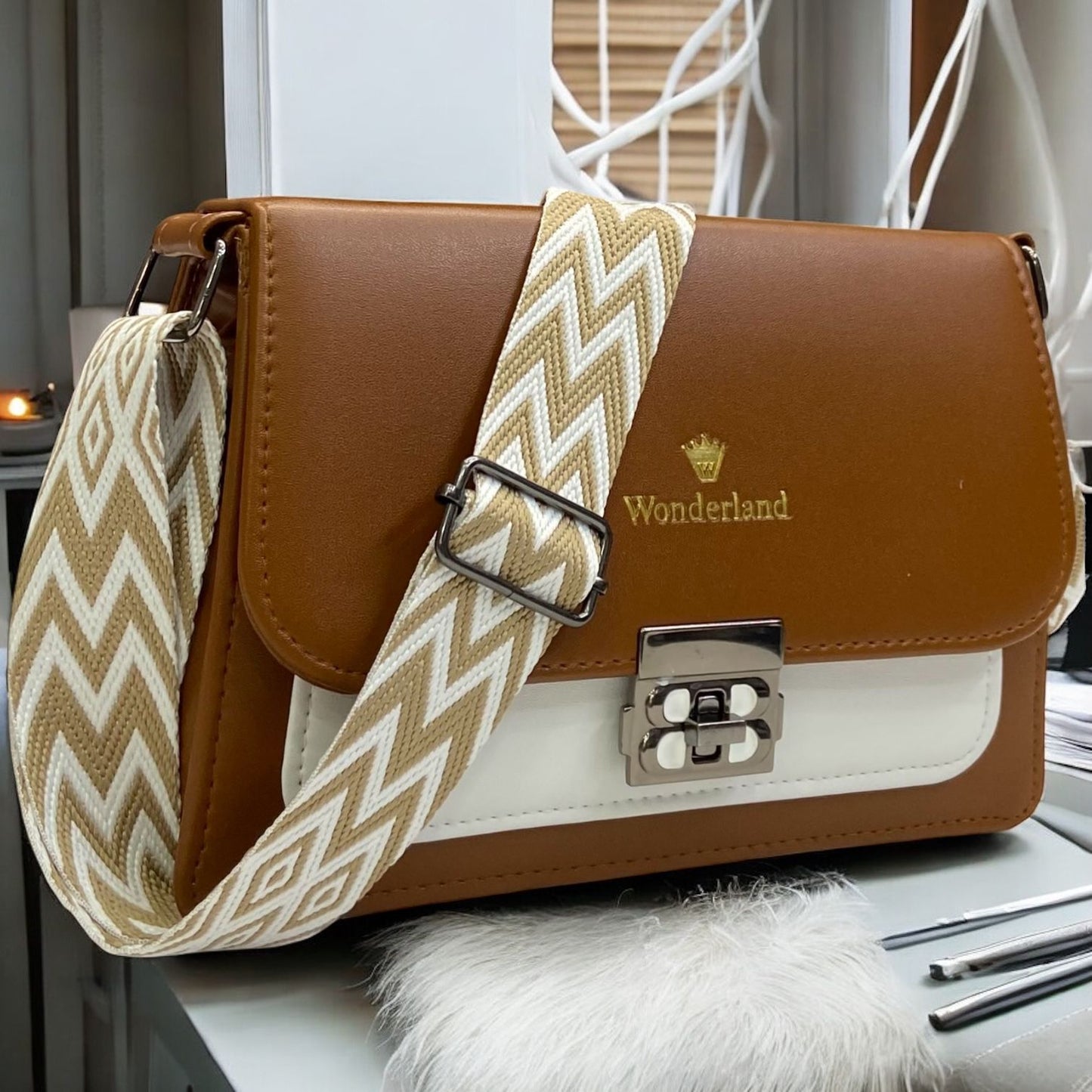 Crossbody bag