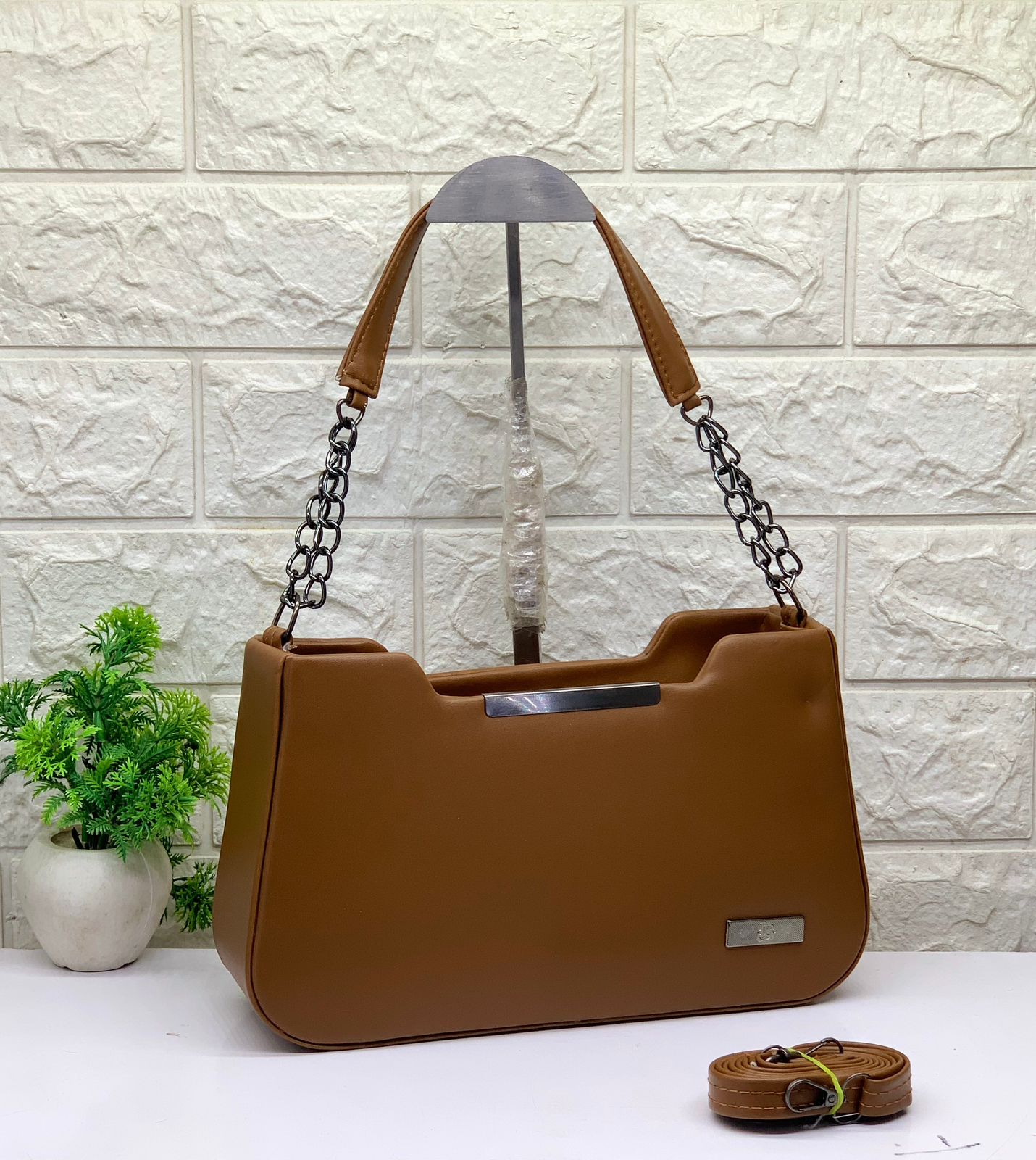 Trendy Sling bag