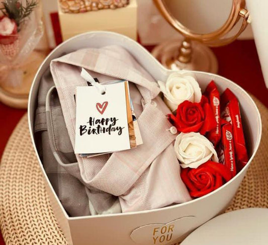 Shirt box