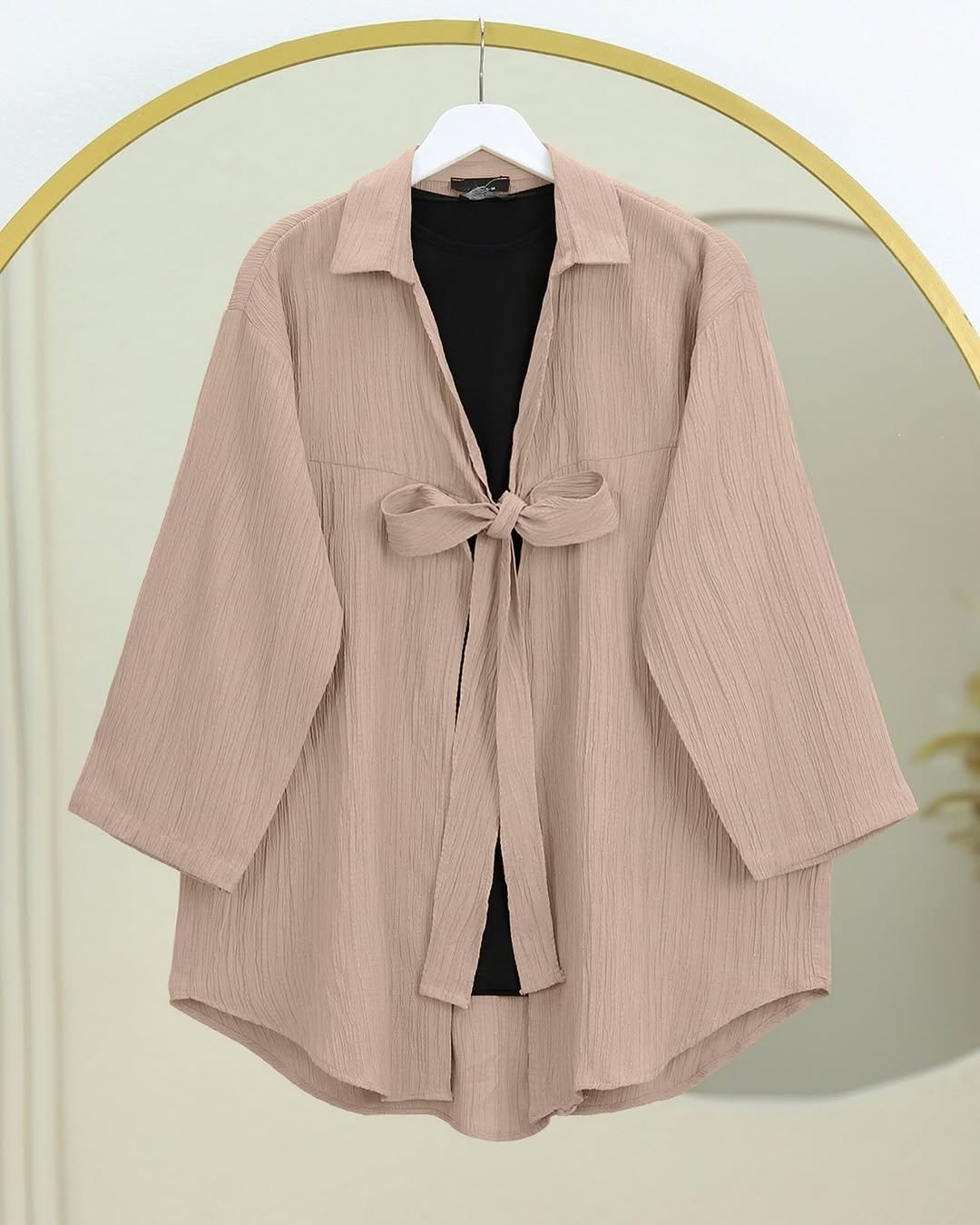 JACKET WITH SLEEVELESS INNER