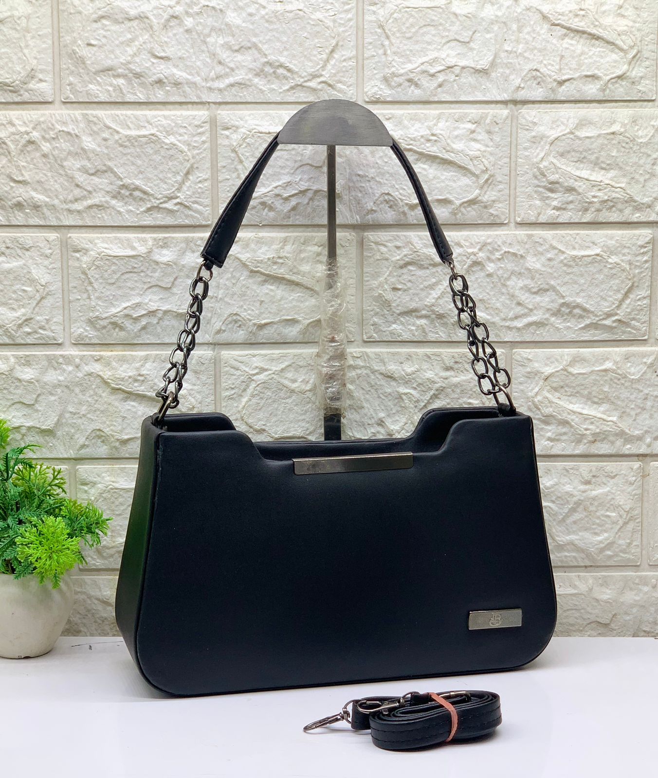 Trendy Sling bag
