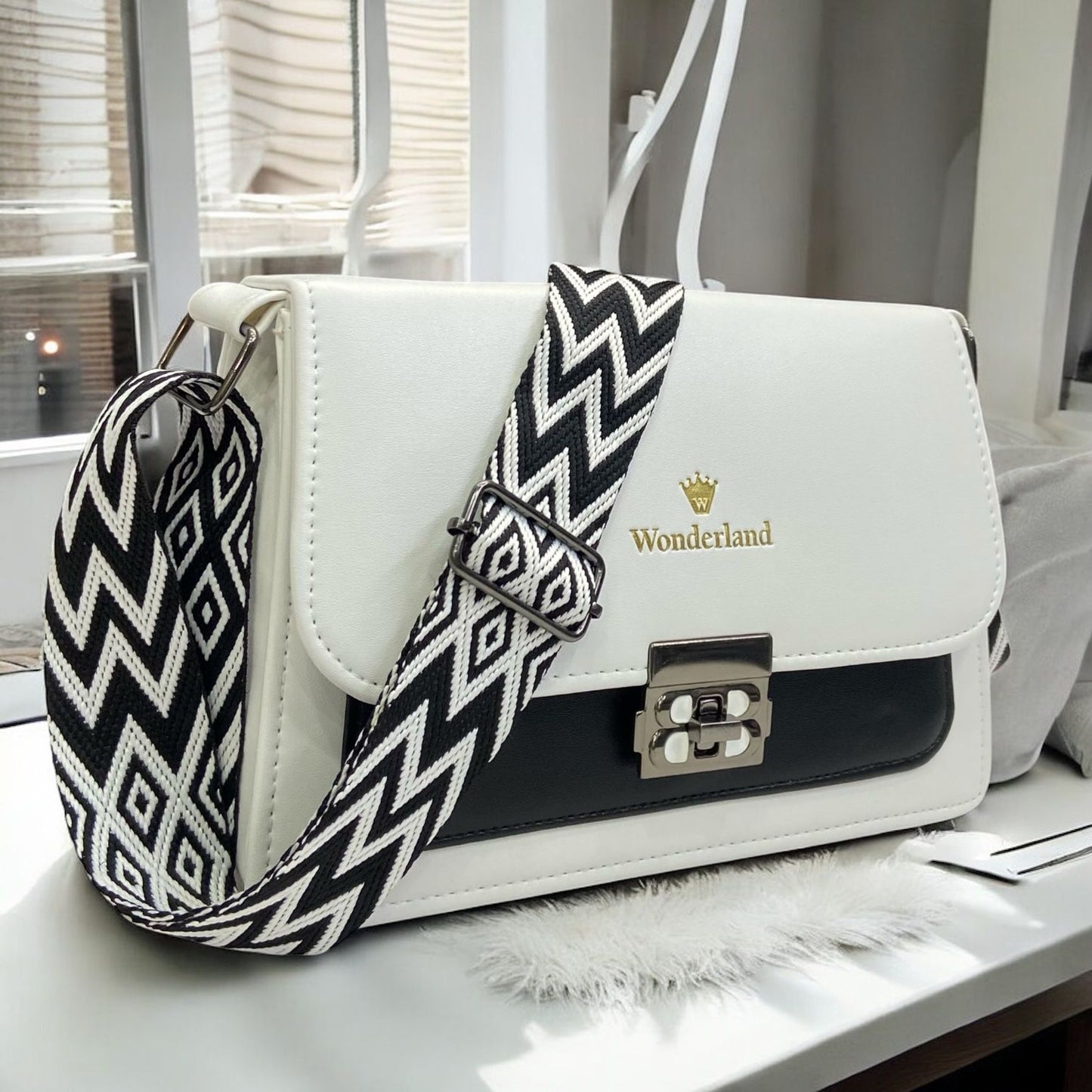 Crossbody bag