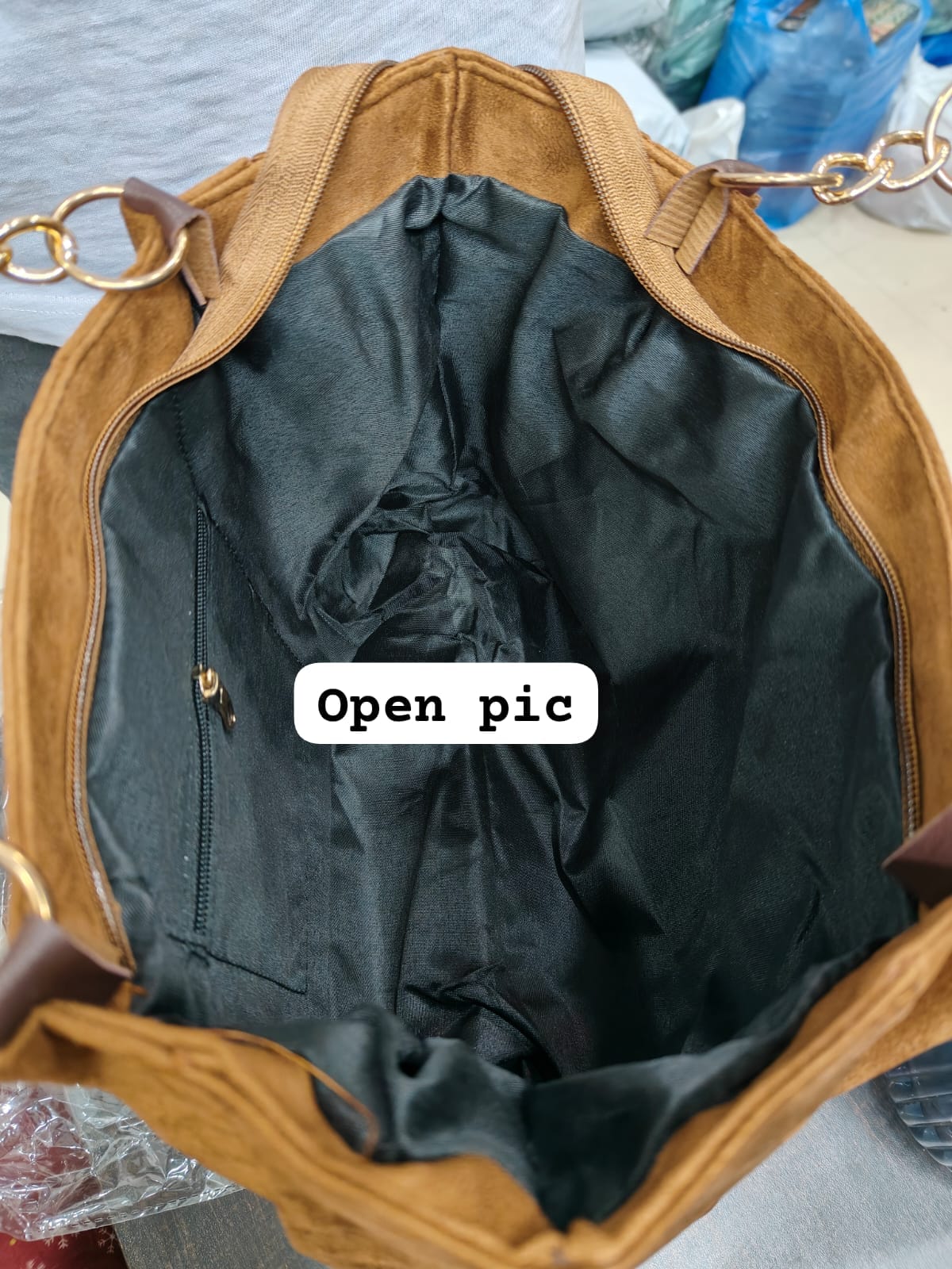 Tote bag