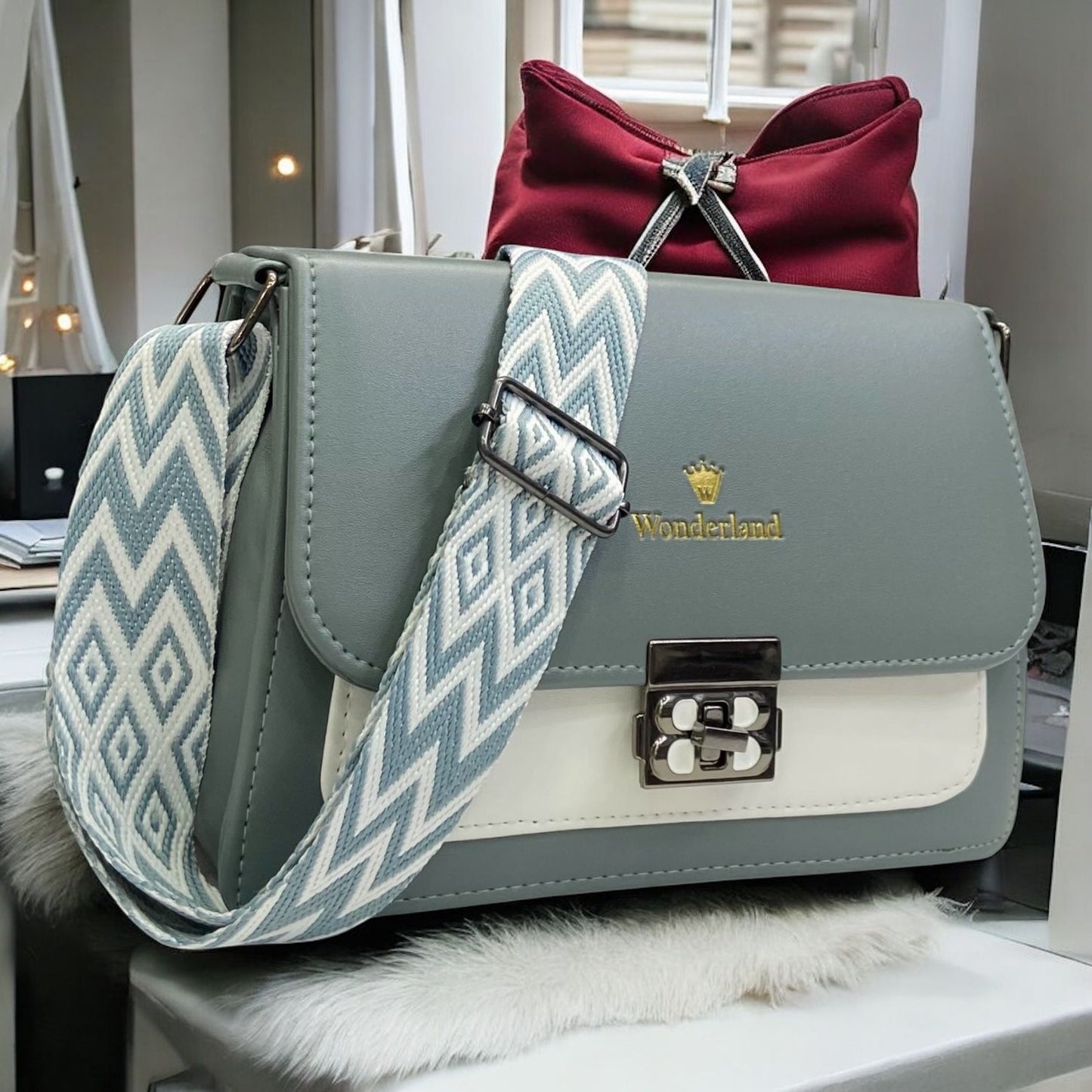 Crossbody bag