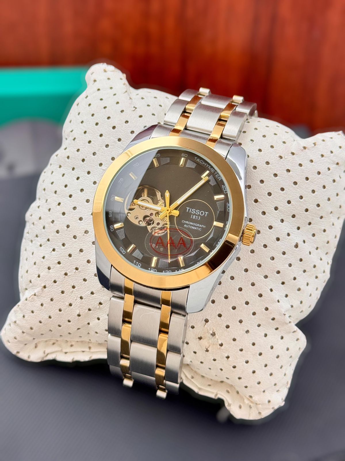Men's watch