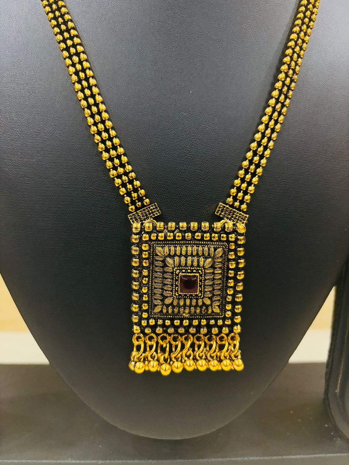 Necklace set
