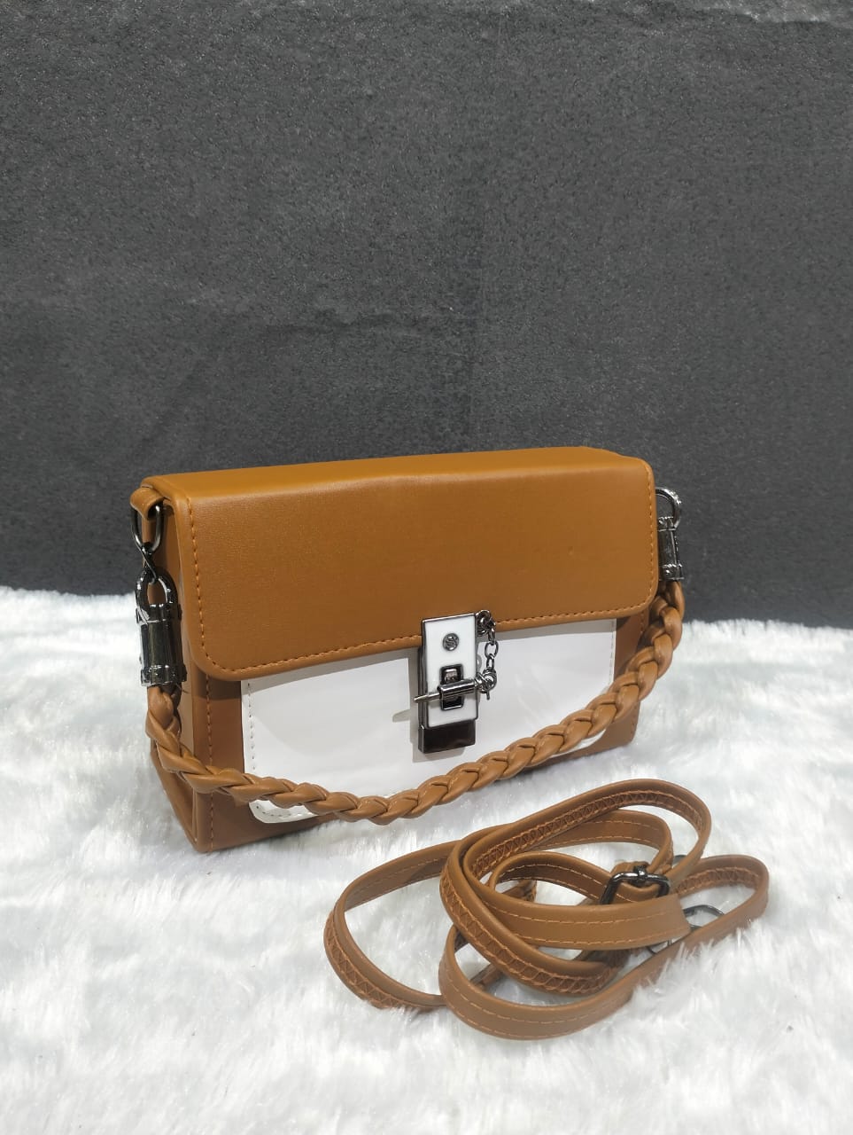 Trendy sling bag