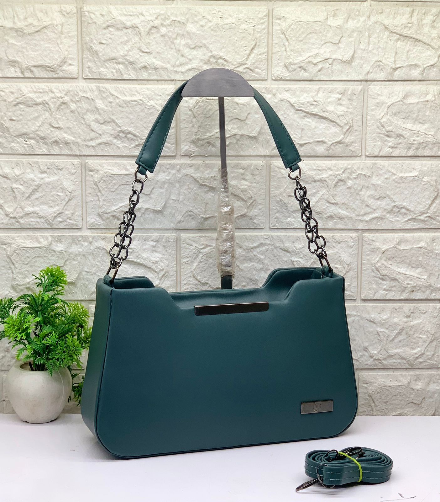 Trendy Sling bag