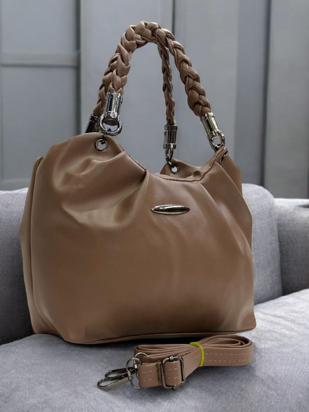 FANCY AND STYLISH SLING BAG