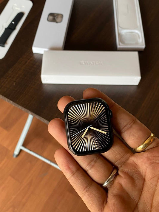 APPLE SMART WATCH