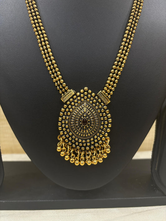 Necklace set