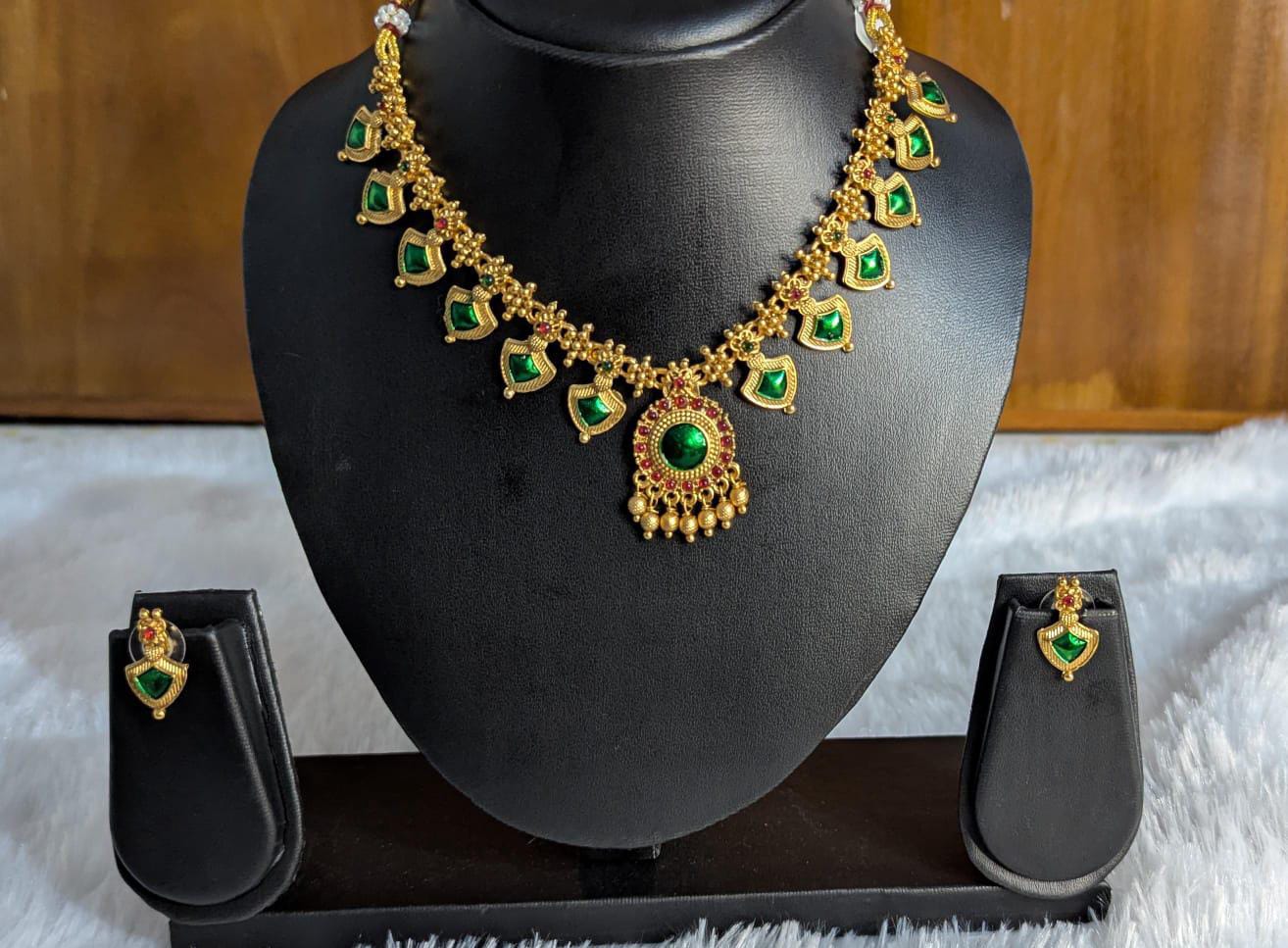 Palakka Necklace Set