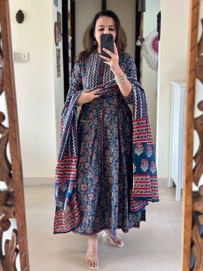 CHURIDAR SET
