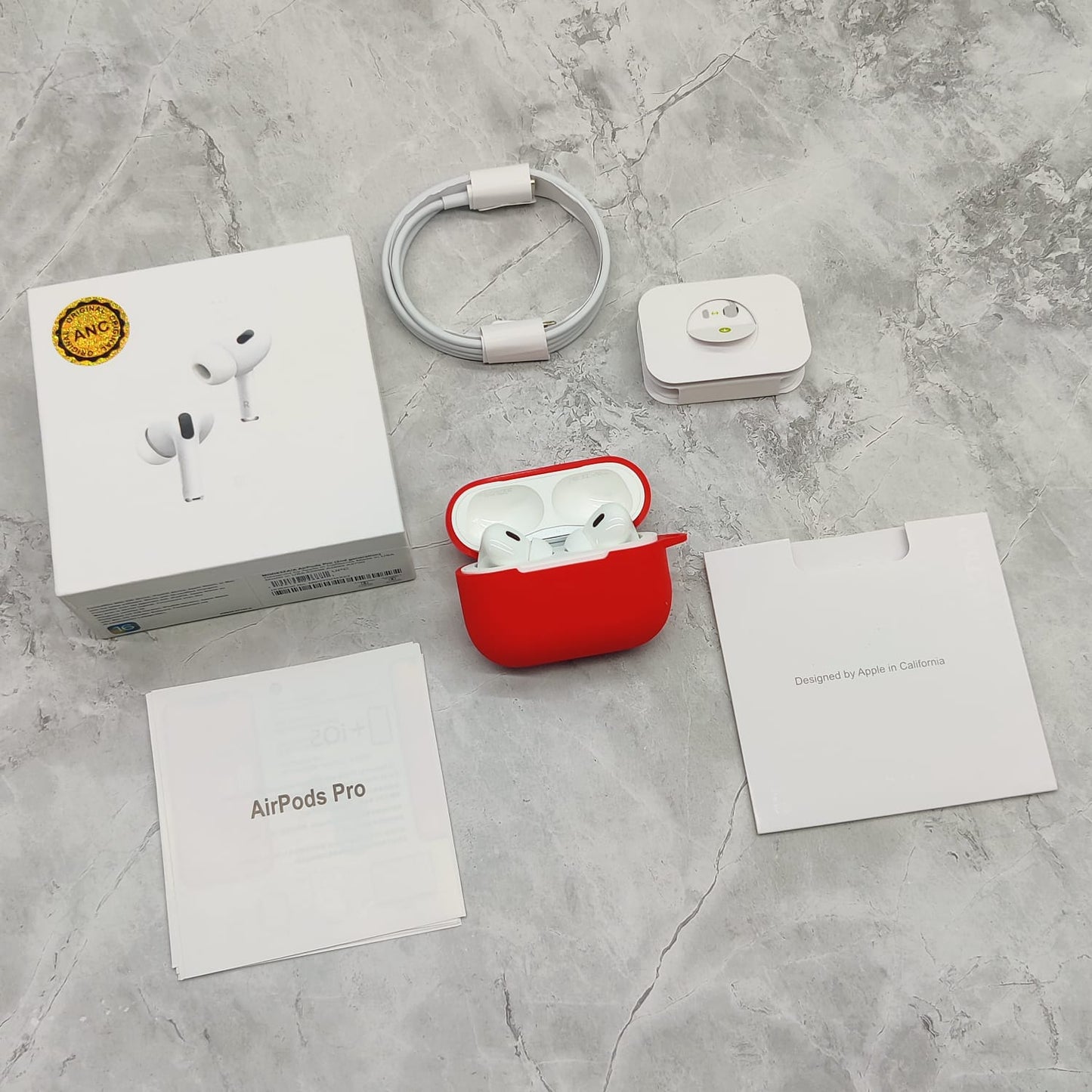 APPLE AIRPOD + SILCON CASE