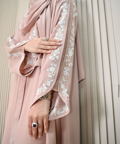 Abaya with shawl