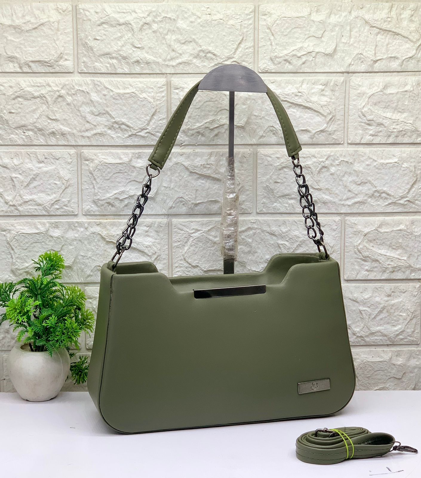 Trendy Sling bag