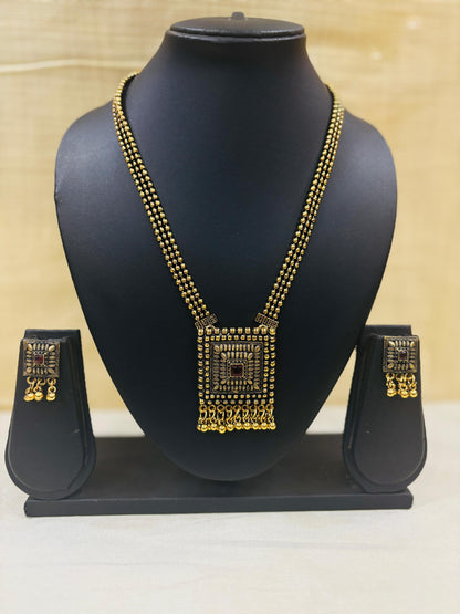 Necklace set