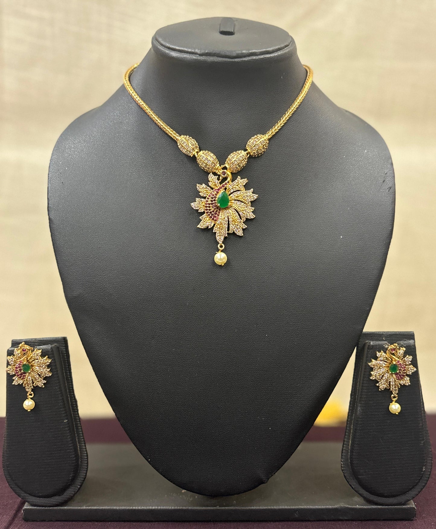 Necklace Set